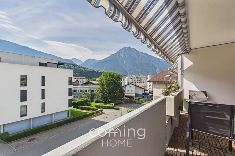 Renovierte 2.5 Zimmerwohnung in Naters mit sonnigem Balkon und Bergsicht (9)
