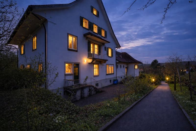 Historic villa with stately character (2)