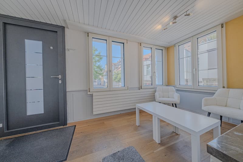 Immeuble d'habitation et de commerce rénové dans un emplacement central idéal à Liestal (4)