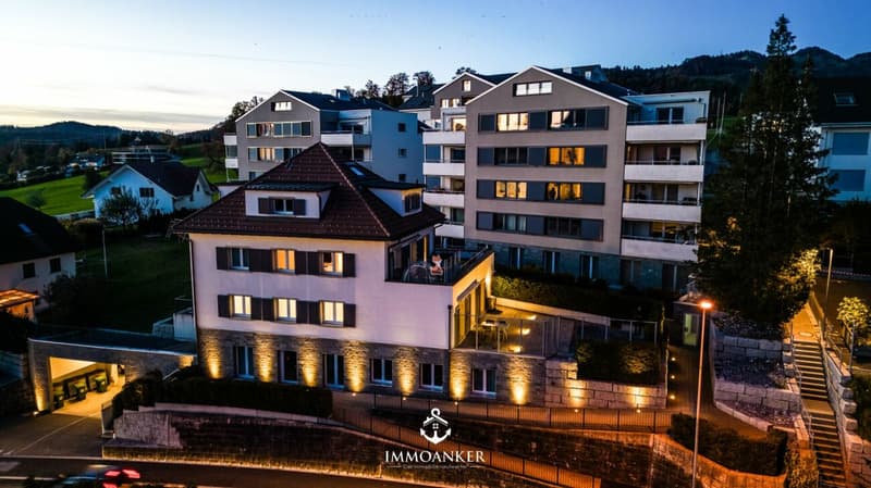 Südhang Traumwohnung mit atemberaubendem Berg- und Terrassen-Panorama (11)