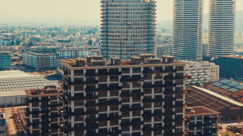 Appartement exclusif 4.5 pièces avec vue panoramique, terrasse et norme Minergie à Dübendorf (13)
