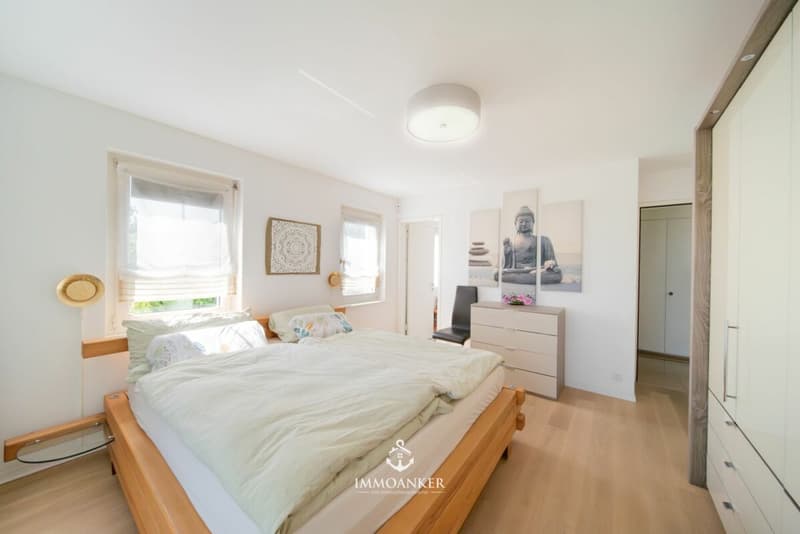 Votre refuge personnel : la maison unifamiliale exclusive de 9,5 pièces avec vue sur le lac et piscine à Richterswil (8)