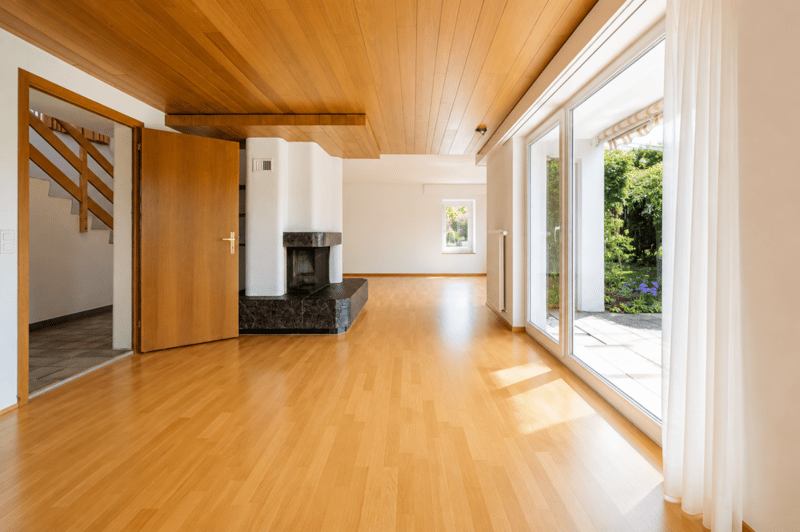 Charming 7-room single-family house with garden, terrace, and potential for an annex in Uzwil (11)