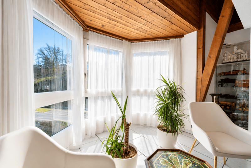 Exclusive 6.5-room attic apartment with lift directly into the apartment - Seepark Altendorf (5)