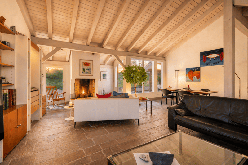 Spacious 6.5-room single-family house with a lot of land and development potential in Dänikon (16)