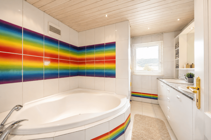 Spacious 6.5-room single-family house with a lot of land and development potential in Dänikon (15)