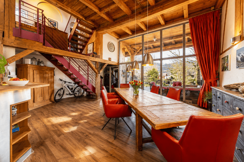 Casa a schiera di 7 locali con 220 m² di spazio abitativo a Rickenbach ZH (10)