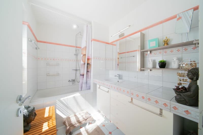 Your personal refuge: The exclusive 9.5-room single-family home with lake view and pool in Richterswil (11)