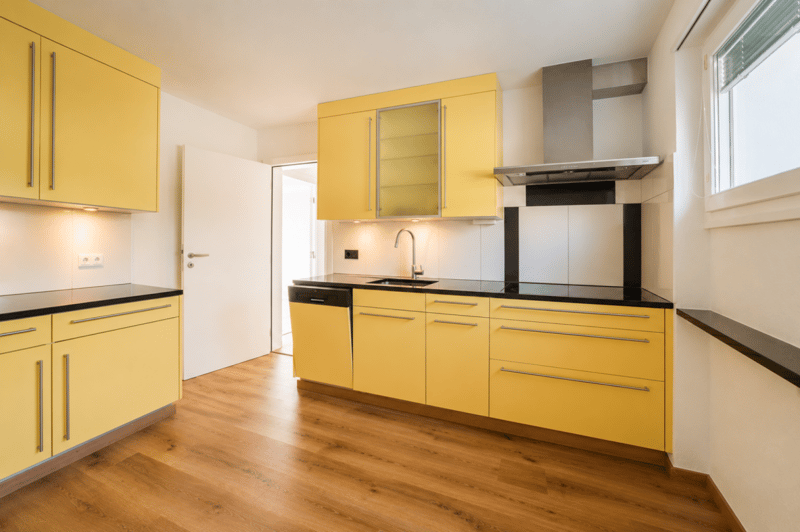 Spacious 8-room single-family house with annex and modern renovation in Hägendorf (12)