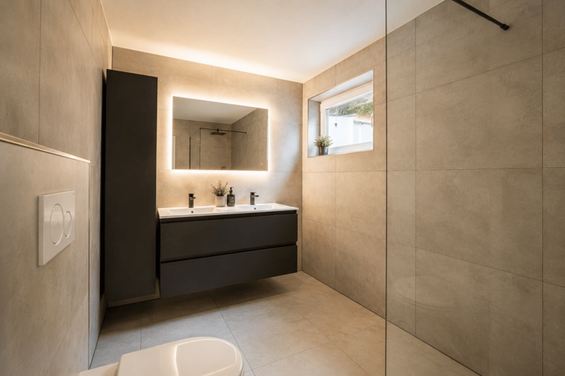 Spacious 8-room single-family house with annex and modern renovation in Hägendorf (14)