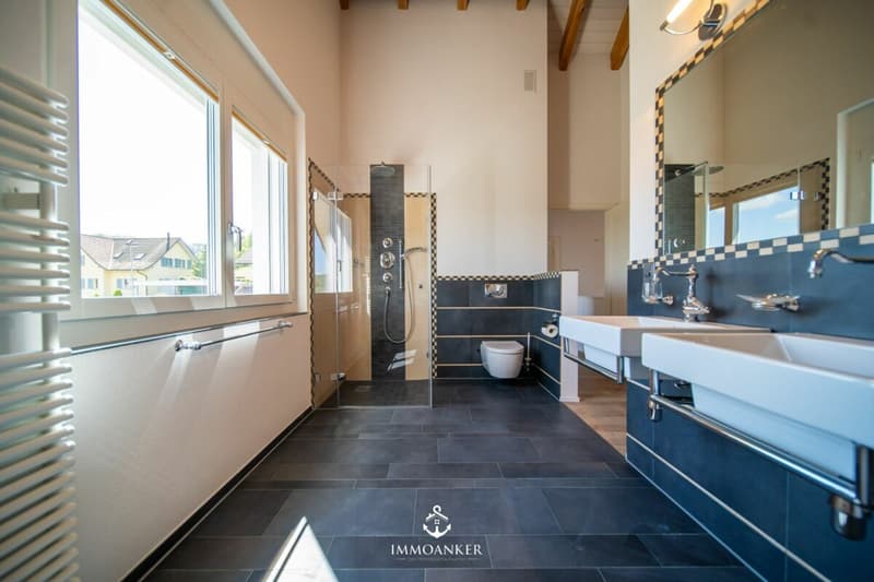 Modern 10.5-room single-family house with a far-reaching view, Minergie standard, and versatile usage potential in Pfungen (9)
