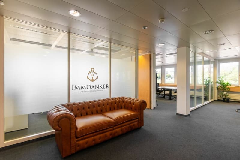 Desired Subtenant Dream Office: Top Location (10)