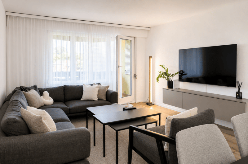 Vivre entre lac et ville - appartement de 4,5 pièces bien entretenu à quelques pas du Greifensee (1)