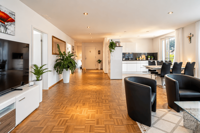 Über den Dächern von Herisau - exklusive 5.5-Zimmer-Attikawohnung mit zwei Terrassen und privatem Liftzugang (8)