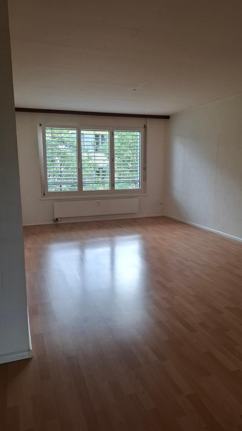 Cooperative Apartment ¦ 4-Room Apartment with Balcony (7)