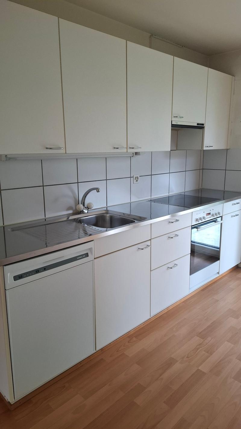 Cooperative Apartment ¦ 4-Room Apartment with Balcony (2)
