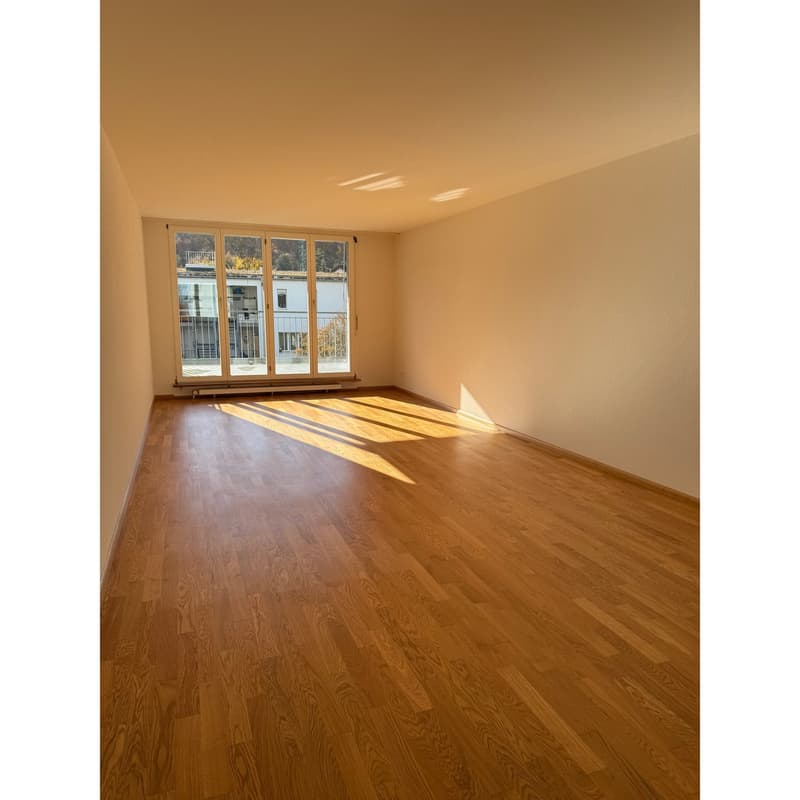 Helle Wohnung in lebhafter Umgebung (9)
