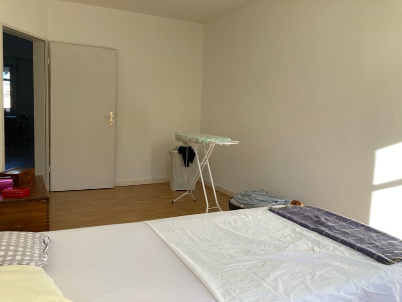 Stylish 3-room apartment on a quiet street (8)