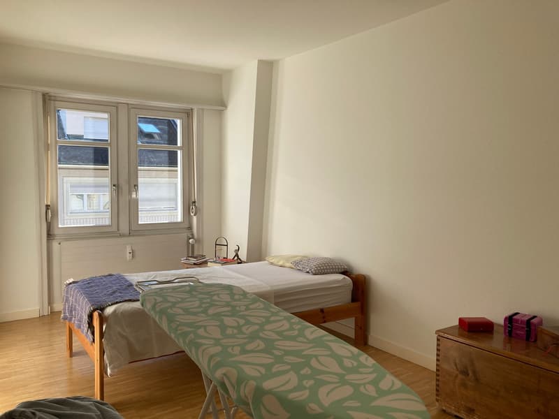 Stylish 3-room apartment on a quiet street (7)