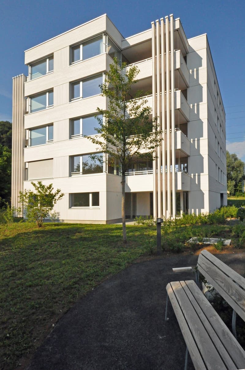 Modern wohnen an ruhiger Lage (1)