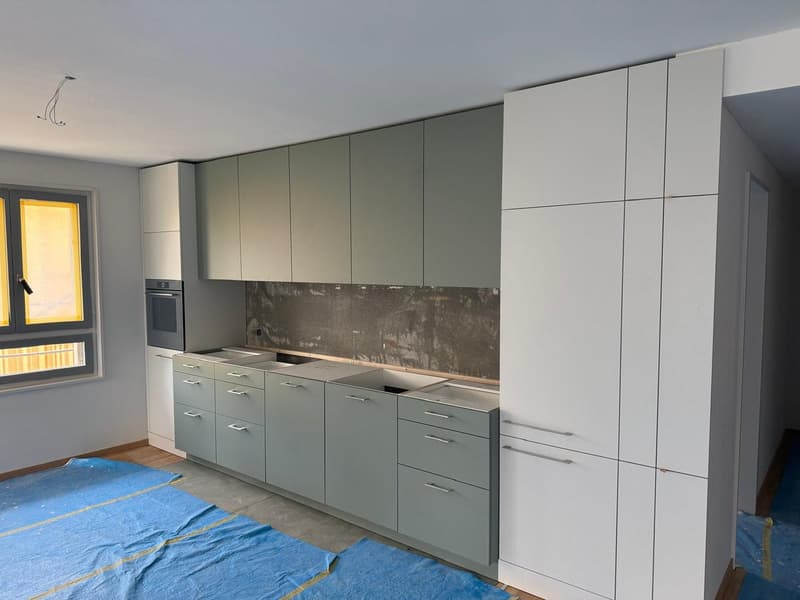Zentrale 2.5-Zimmer-Neubauwohnung mit Balkon in Arlesheim (8)