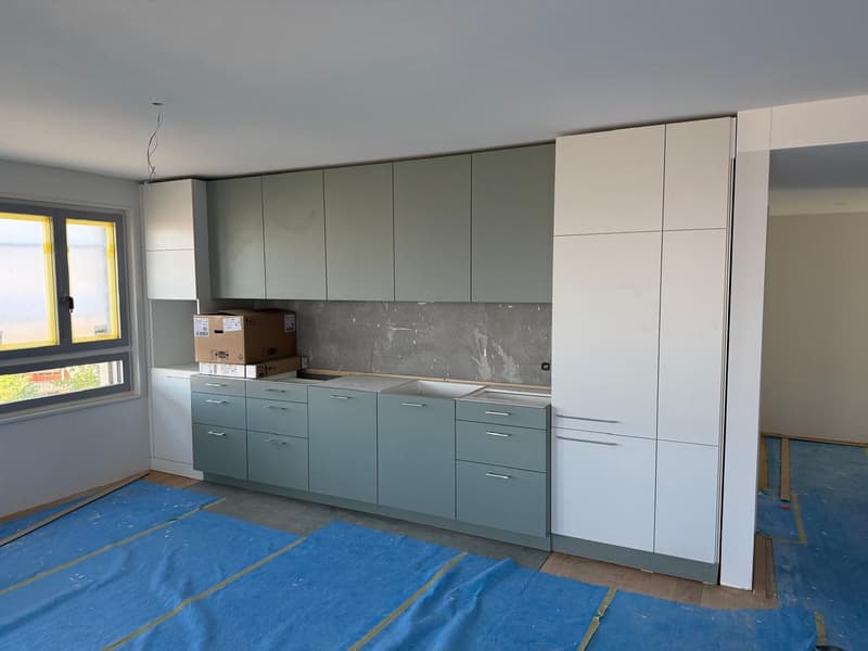 Zentrale 2.5-Zimmer-Neubauwohnung mit Balkon in Arlesheim (7)