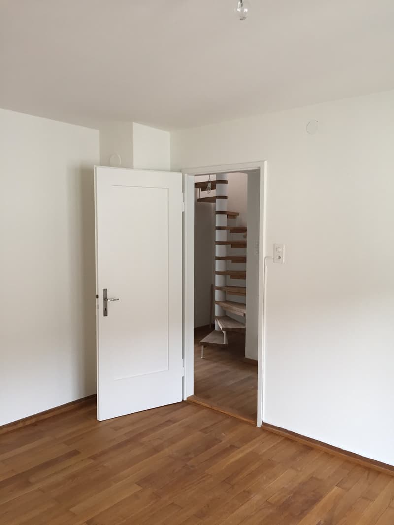 Charmante Maisonette-Altbauwohnung mit schöner Terrasse (7)