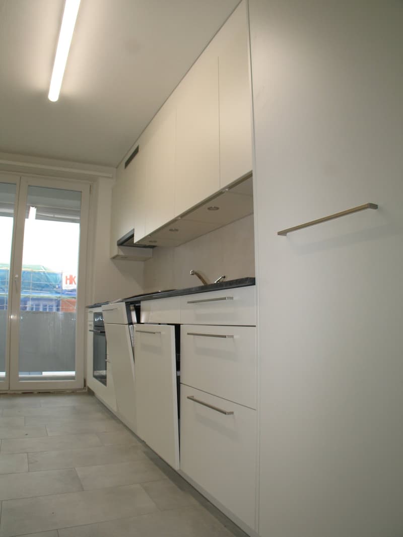 Charming 4-room apartment with balcony in Allschwil, freshly renovated (1)