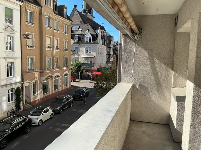 Helle 2-Zimmer-Wohnung mit Balkon in Basel – frisch renoviert! (10)