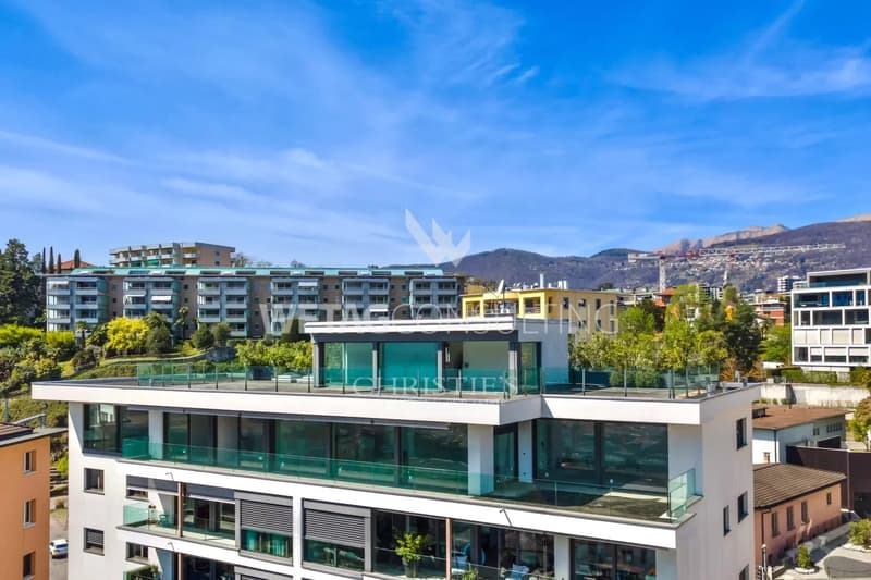 Lugano: Duplex-Penthouse-Wohnung mit grosser Dachterrasse zu verkaufen mit 150° Blick auf den See & die Stadt (2)