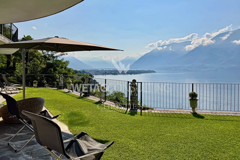 Villa im mediterranen Stil mit freiem Blick auf den Lago Maggiore in Ascona zu verkaufen (1)