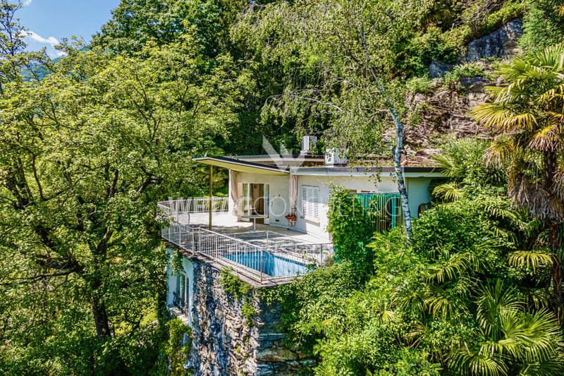 Zu renovierende Villa in spektakulärer Lage mit Panoramablick auf den See in Ascona zu verkaufen (11)