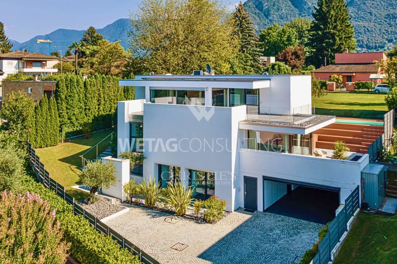 Gentilino: Moderne Villa in der Nähe von Lugano zu verkaufen (1)