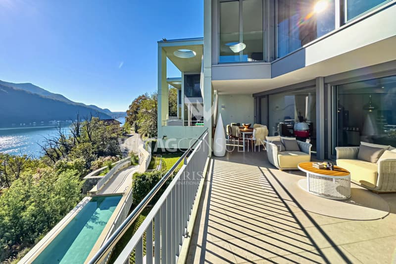 Vico Morcote: Moderne Villa in schöner Wohnanlage mit Garten und 180° Blick auf den Luganersee zu verkaufen (12)