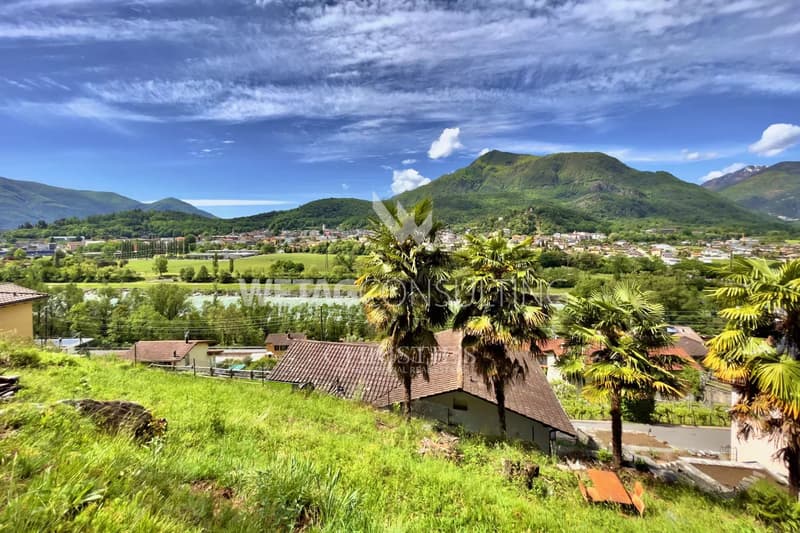Joli terrain à bâtir à Solduno avec vue panoramique à vendre (1)