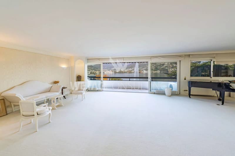 Appartement de luxe avec grande terrasse & vue enchanteuse sur le lac de Lugano à Lugano-Paradiso à vendre (2)
