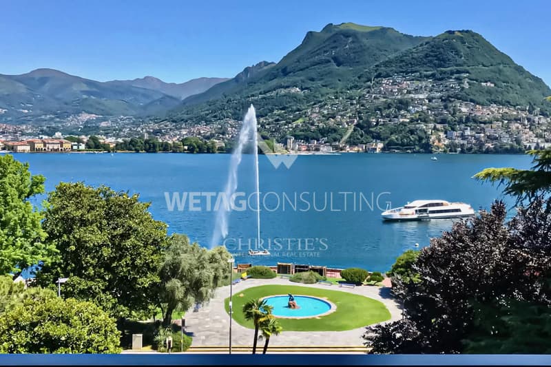 Appartement de luxe avec grande terrasse & vue enchanteuse sur le lac de Lugano à Lugano-Paradiso à vendre (1)