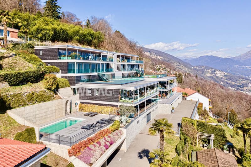 Prestigeträchtige Wohnung mit spektakulärem Blick auf den Luganersee in Vernate zu verkaufen (12)
