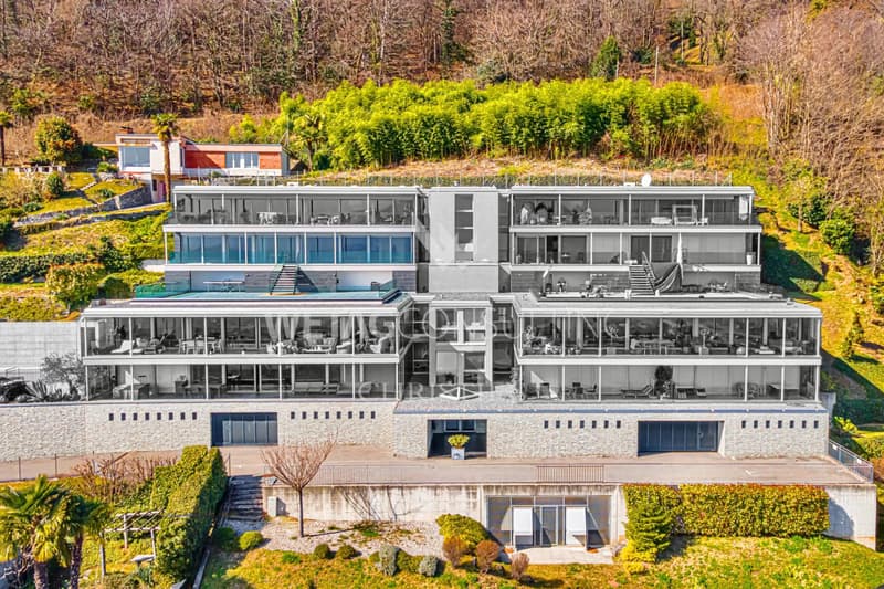 Prestigeträchtige Wohnung mit spektakulärem Blick auf den Luganersee in Vernate zu verkaufen (1)