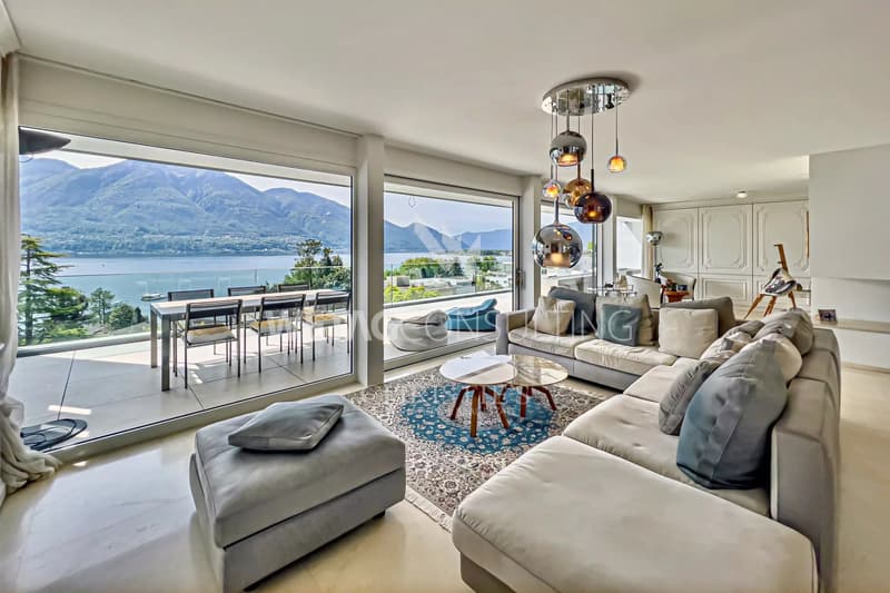 Minusio: Elegante lusso designer duplex penthouse in vendita sul Lago Maggiore con vista mozzafiato sul lago (3)