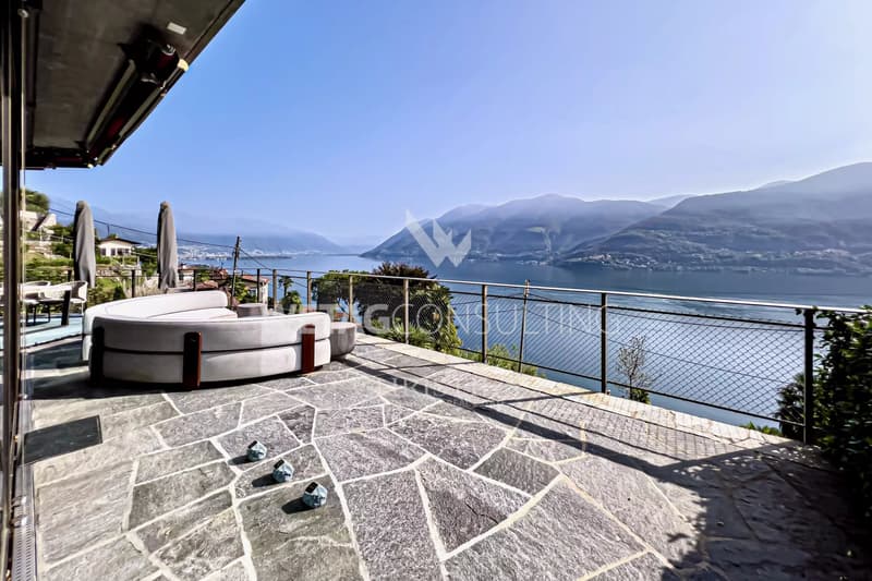 Exclusive apartment with 180 panoramic view of Lake Maggiore in Brissago for sale (10)