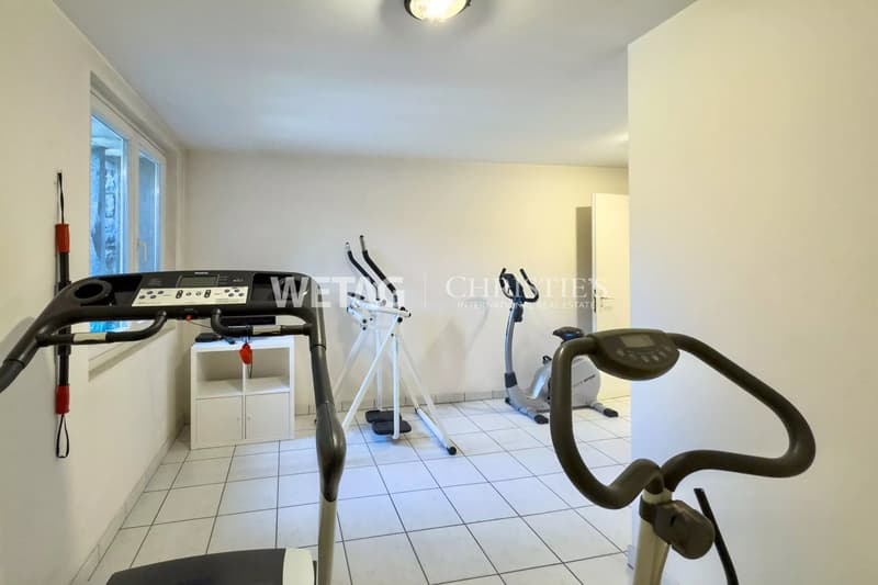 Lugano-Bissone: Wohnung mit direktem Zugang zum See, Aussenpool, Seeblick & Bootsplatz zu verkaufen (12)