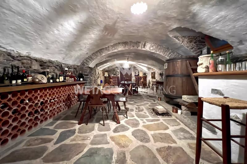 Lago Maggiore: Villa storica impressionante in vendita a Golino (6)