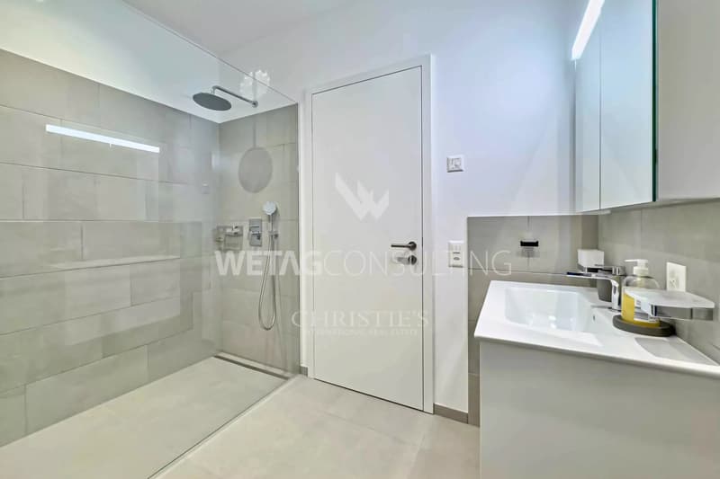 Elegante appartamento completamente ristrutturato in vendita nel cuore del centro storico di Brissago (5)
