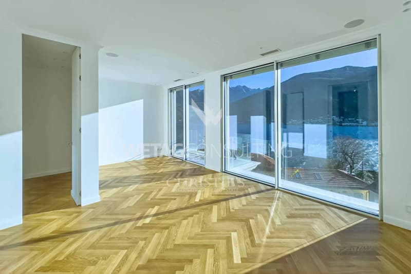 Lugano-Vico Morcote: Modern Villa with Spectacular View of Lake Lugano for Sale (4)