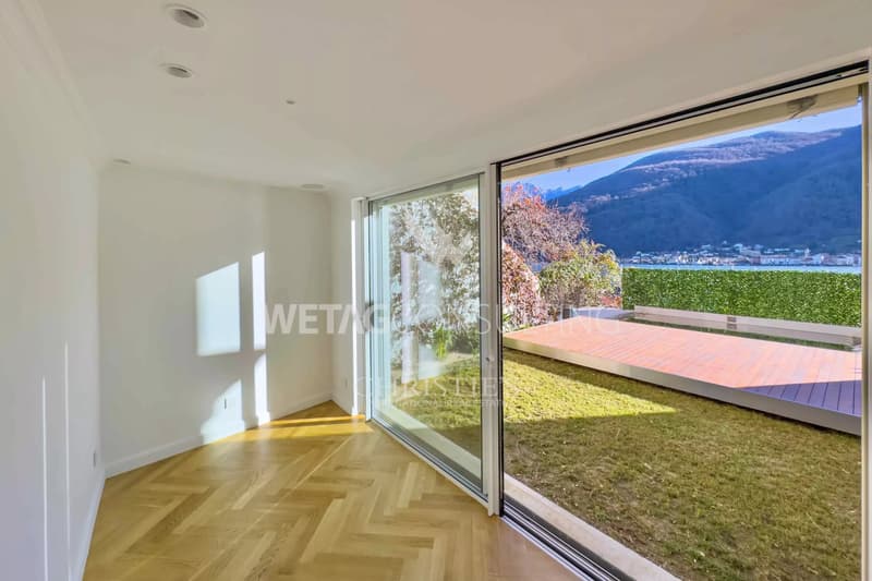 Lugano-Vico Morcote: Modern Villa with Spectacular View of Lake Lugano for Sale (9)