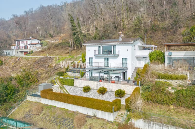 Lugano-Vacallo: Villa moderna in vendita, anche possibile come seconda casa (2)