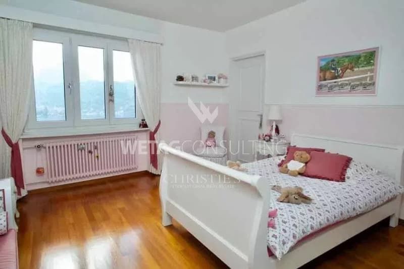 Lugano-Figino: Elegante Villa mit traumhafter Aussicht auf den Luganersee & Indoor-Pool zu verkaufen (8)