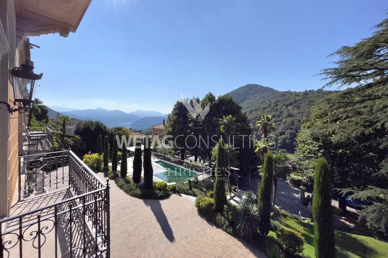 Historic Art Nouveau villa in Curio with pool & beautifully landscaped garden for sale (13)