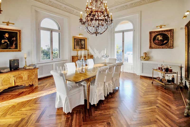 Historic Art Nouveau villa in Curio with pool & beautifully landscaped garden for sale (4)